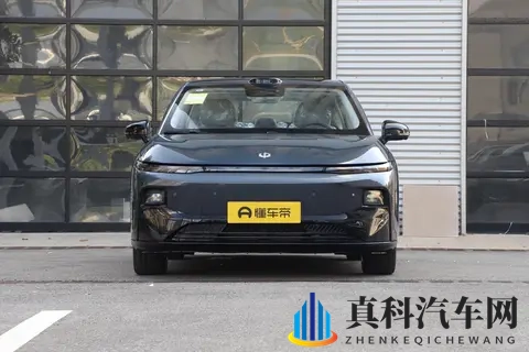 售价1198万，续航650km，配激光雷达，零跑B01值得选吗？-2