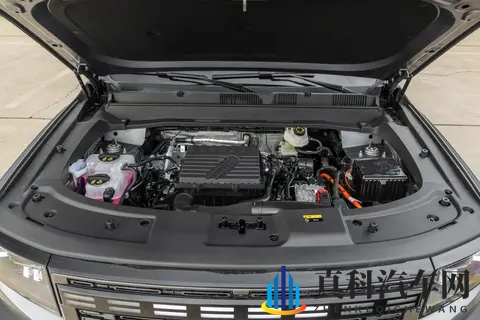 不到15万，方盒子新卷王，配三电机真四驱，续航147km，香吗？-2