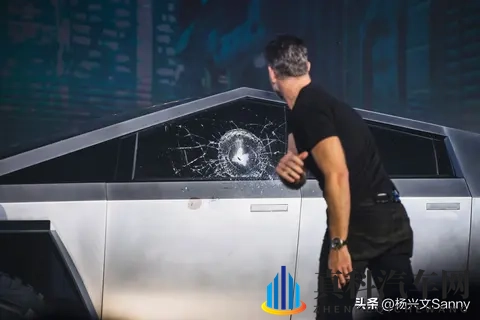 未来汽车中国汽车卷什么卷？要“卷服务，而不卷平台”！-2