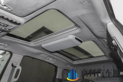 2026款别克GL8陆尊选购指南:哪款更适合你?-1