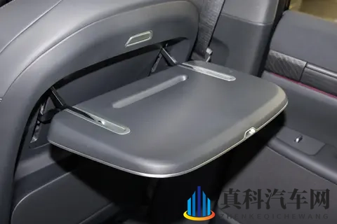 东风奕派eπ0082026款五座版，冰箱彩电+超级大五座，家用真香-1