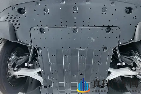 小鹏G7拆车：不到20万的起步价，玩的就是经济实惠！-1