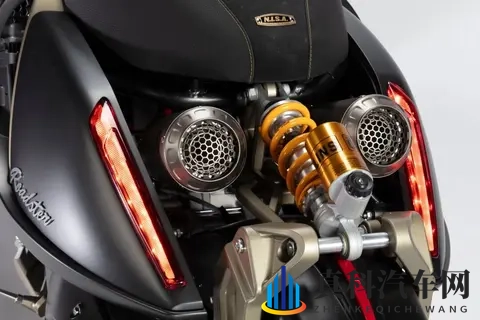 2025米兰展，全新意塔杰特Roadster 400再次惊艳突破！-1