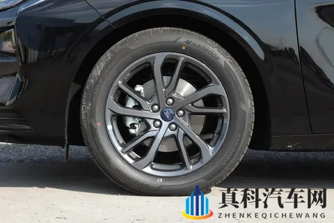 17万级合资B级车，20T+8AT，蒙迪欧适合家用吗？-1