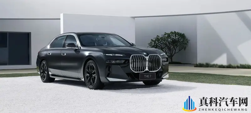 售价919万元起_配置升级 2026款宝马7系上市-1