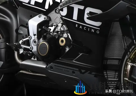 米兰车展丨213匹、极速300+国产最强仿赛，春风V4 SR-RR来了-2