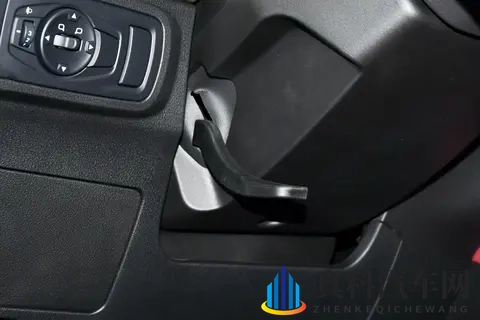 磁悬浮豪华电动七座 SUV，捷途X70L带你感受四十万级体验-3