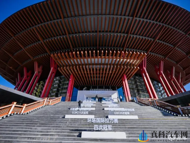 11月10日,共探瑞虎8五代,豪华从安全开始-1