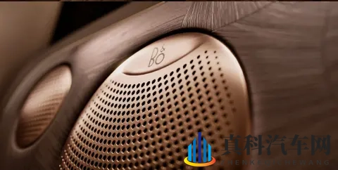 “大六座”增程SUV，纯电续航450公里，智己LS9新车靠啥出彩？-1