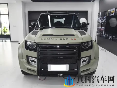 路虎版“大G”外观硬朗霸气，168万起自带越野套件，搭载30T柴油-3