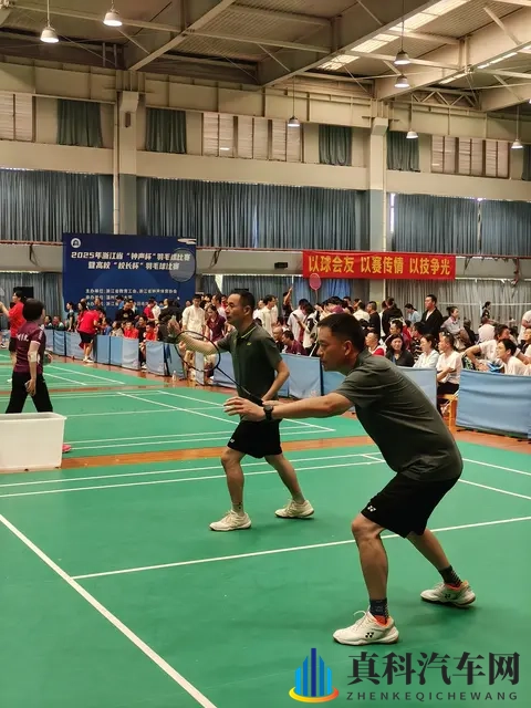 昊铂为全运会加油-1