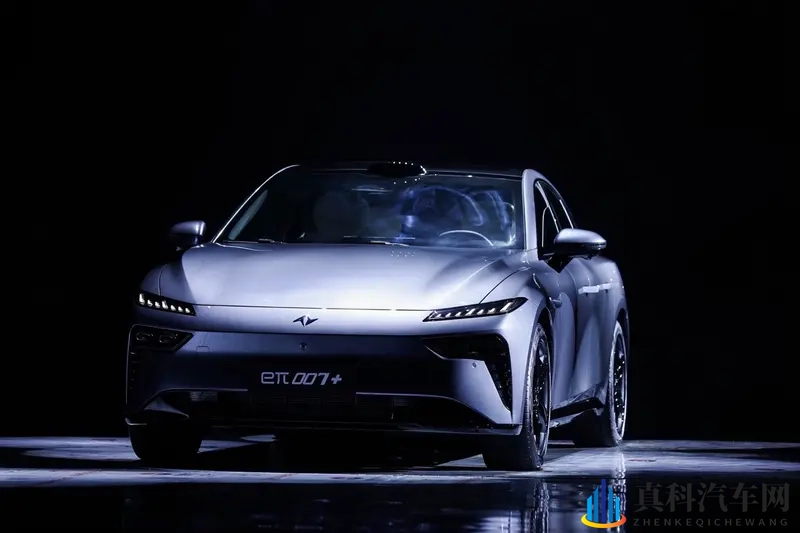 媲美“百万级”体验,eπ007+再次见证“奕派速度”-1