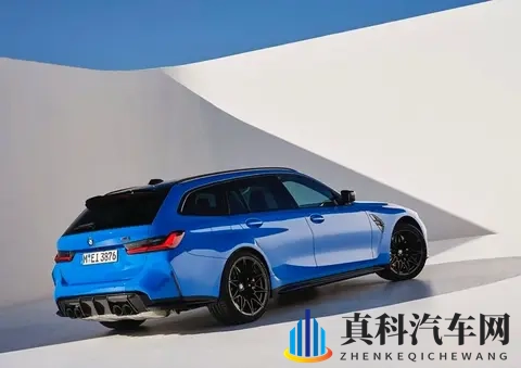 11月1日宝马M3旅行版正式上市，搭载30升直列六缸发动机-1