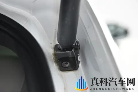 小鹏G7:用上了自研芯片,不用担心卡脖子!-1