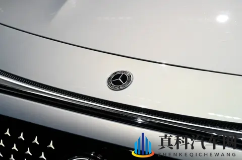 奔驰纯电CLA上市,三叉星徽的背水一战?-3
