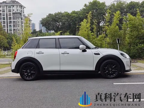 一手准新MINI,15T五门版,少女心车主必备?-3