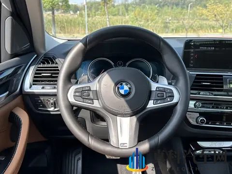 15万多拿下！黑色宝马X3，圆你蓝天白云梦-1