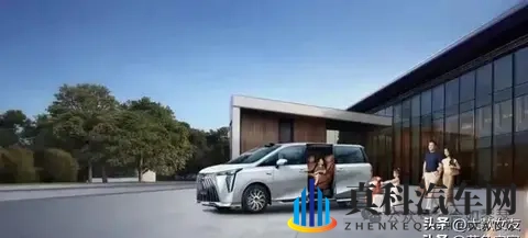 传祺M8宗师上市!双零重力座椅+20T插混,重新定义豪华MPV旗舰-2