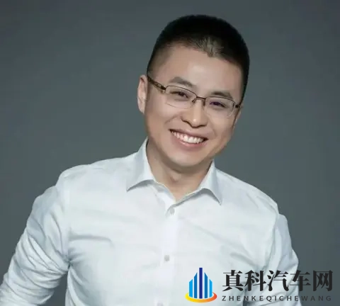 李凤刚开首例 “i人营销官”救得了北京现代？｜本周人物-2