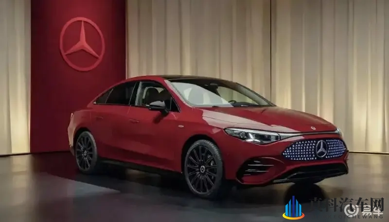 完美驾驭？试试这辆奔驰纯电CLA-1