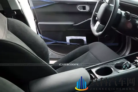 迪丽热巴被操晕：迪丽热巴体验智能汽车，惊艳亮相引关注-2