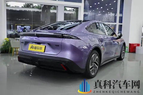 磁流变悬架、激光雷达全系标配,深蓝L06到底怎么样?-2