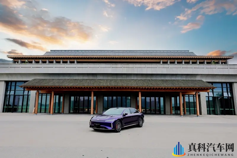 1719 万起！风云 A9L 光辉四驱版上市-1