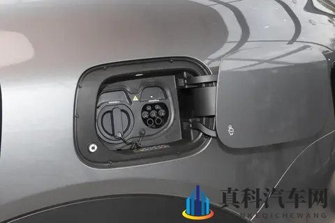 预算二十万内，想要豪华感、实用性与性价比，可以看看它-3