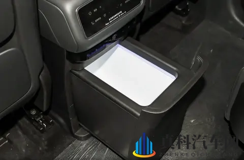 家用SUV新选，车长超52米，惠后1799万起，风云T11选购指南-1