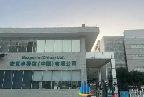 东北大众浴室胴体看过够:东北大众浴室:揭秘胴体之美,大众汽车品质之旅-3