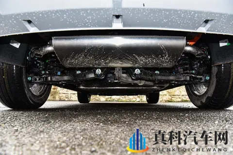 15T插混+121km纯电续航,捷途山海L7 PLUS试驾感受-3