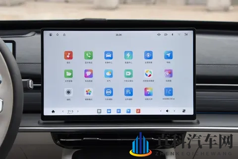 37秒破百+无框车门！这台国产轿跑自己就是一道流动的风景-1