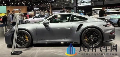 保时捷：新款轿跑登陆中国市场，这才叫“硬实力”！-2