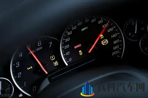 车速120km_h时,发动机转速多少才算优秀?是不是转速越低越好?-1