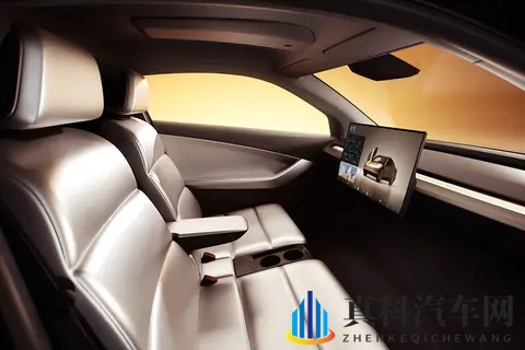 18万买辆没方向盘的Cybercab,你敢坐吗?-2