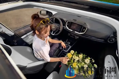 648万起,搭载24L发动机 起亚奕跑改款上市-2