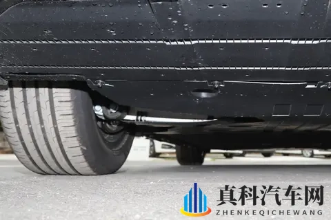 奇瑞这新车太猛了！不到20万，比汉还大一圈，30万体验一步到位-2