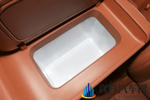 18万拿下6座智能大空间！2026款零跑C16纯电智尊版深度体验-3