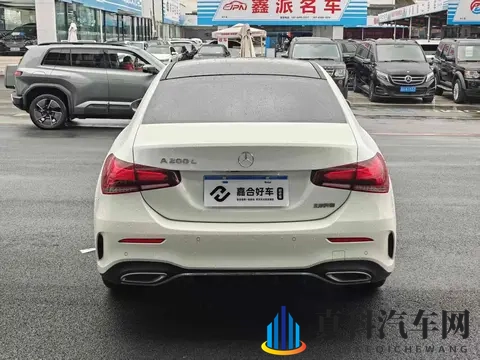13万多拿下奔驰A级，22年一手车，都市代步精致之选？-2