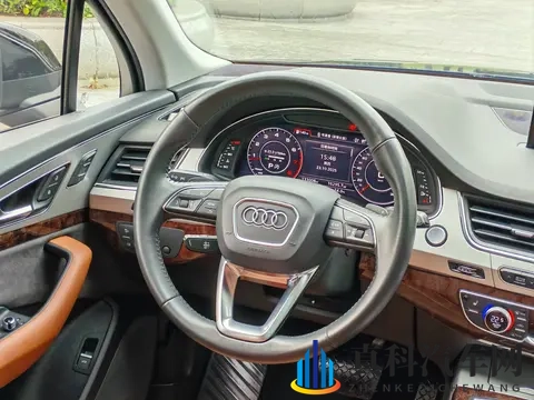 22万多拿下19年奥迪Q7,13万公里,圆你豪华SUV梦?-1