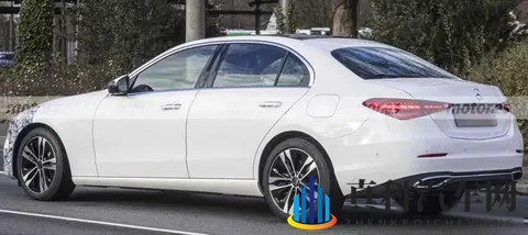 全新C级卷土重来，15T退居二线，20T能救奔驰吗？-1