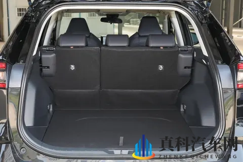 广汽丰田威兰达深度体验:家用 SUV 的刚需之选,短板也得认-2