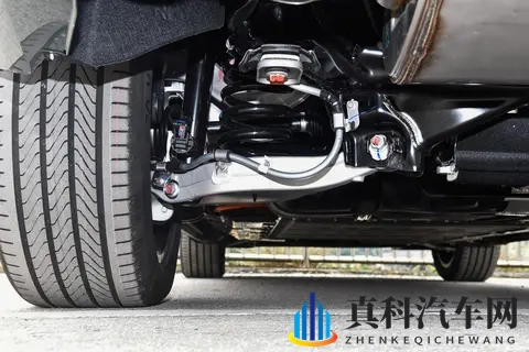 带全家人深度体验深蓝S09与魏牌蓝山,到底哪款更值得买?-2