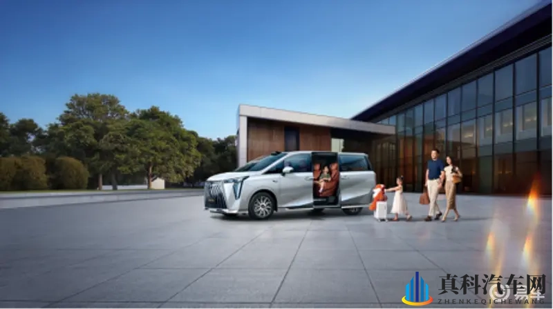 传祺向往M8宗师,重新定义25万级豪华MPV-1