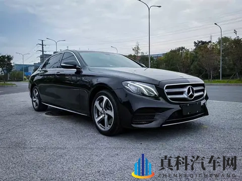 20万拿下行政座驾！二手奔驰E300L，体验豪华舒适-2