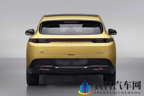 价格贵，定位失误？全面分析零跑Lafa5，Ultra版绝对有惊喜！-2