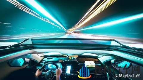 2025 最痛事故撕开遮羞布:自动驾驶出事,到底算谁的?-3