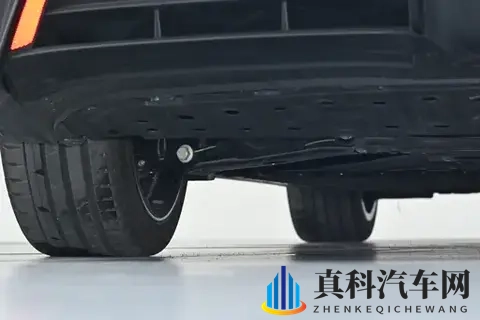 深蓝L06真实体验:不愧是长安系最高标准,家用通勤全能选手-1