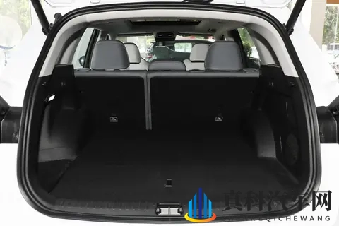 热门家用SUV——星越L全新东方曜系列焕新上市!谈谈真实体验-1