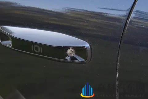 新款长城金刚炮上市，8.98万元起，标配电子手刹+8AT-1